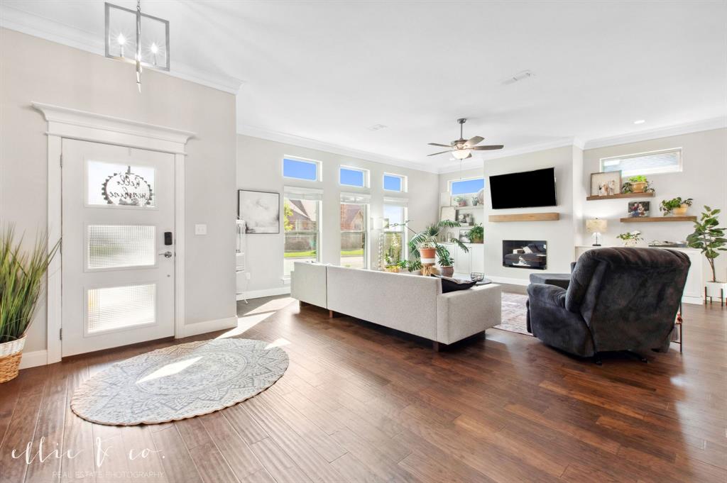 21 Mesa Ridge