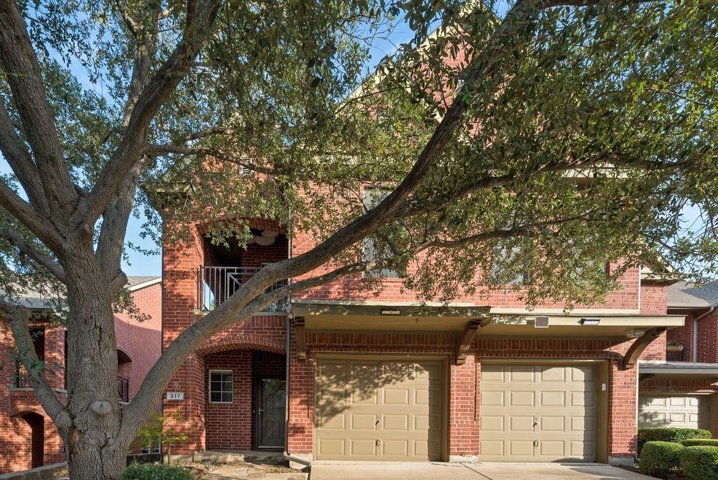 317 Gershwin Way