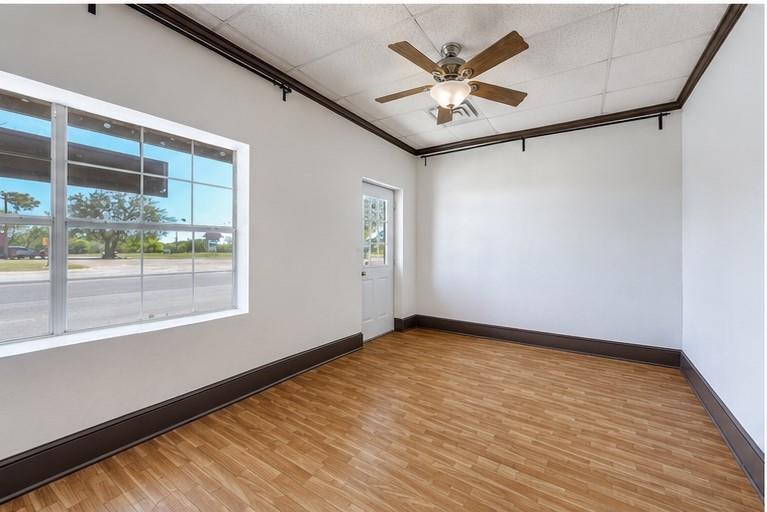 105 Gene Autry Drive