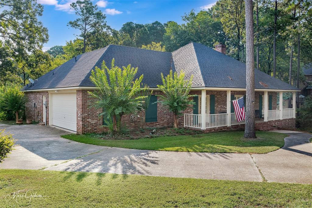 4936 Old Oak Drive