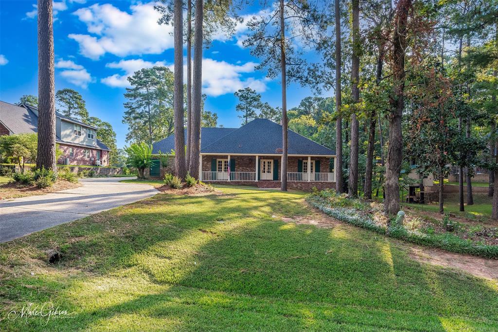 4936 Old Oak Drive
