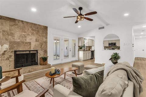 1390 Dogwood Trail Lewisville TX 75067