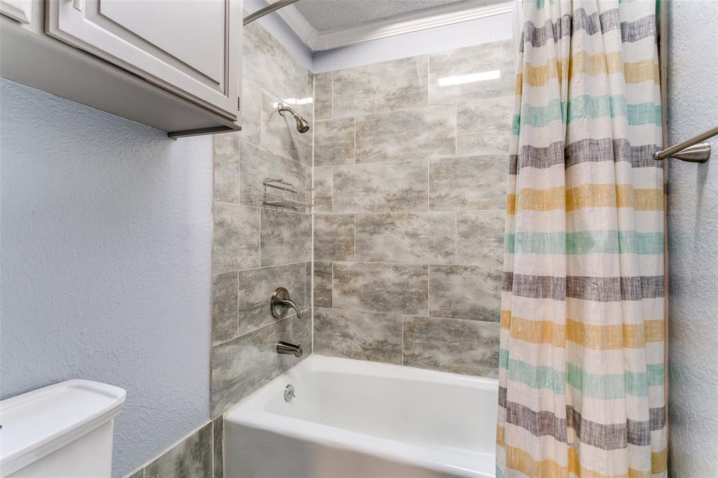 Woodbriar Estates West Add - Residential Lease