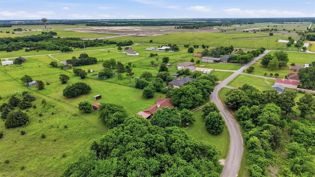 G-0777 MCKINNEY JAMES &HRS A-G0777, ACRES 2.0 - Residential