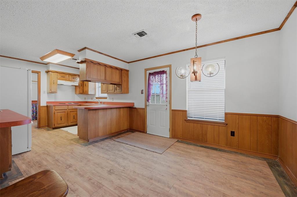 G-0777 MCKINNEY JAMES &HRS A-G0777, ACRES 2.0 - Residential
