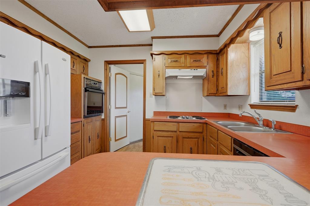 G-0777 MCKINNEY JAMES &HRS A-G0777, ACRES 2.0 - Residential