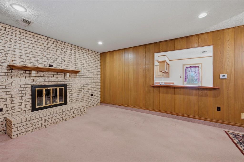 G-0777 MCKINNEY JAMES &HRS A-G0777, ACRES 2.0 - Residential