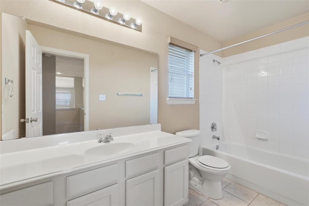 Shores Of Eastern Hills 03 - Residential