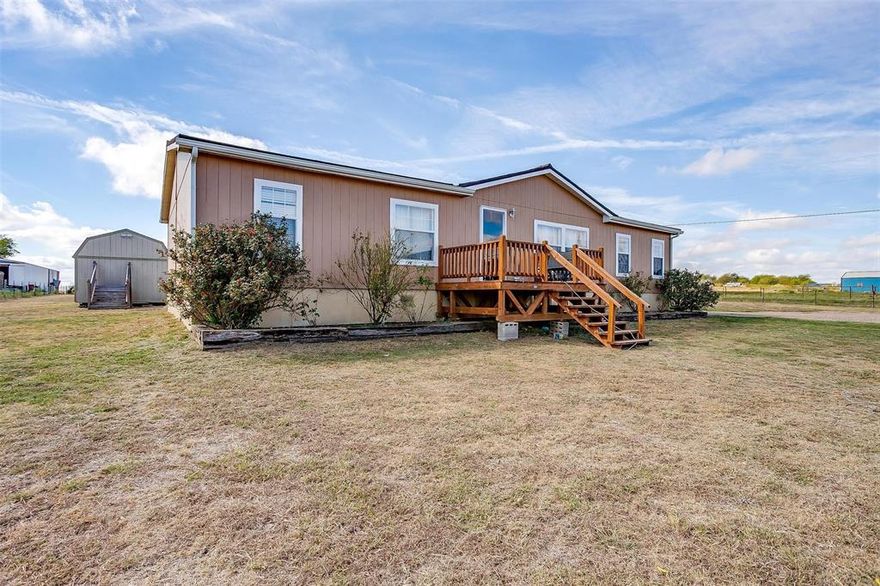 *SELLER IS OFFERING $10,000 IN CONCESSIONS FOR RATE BUY DOWN* Great home nestled in the picturesque community of Joshua, this 3 bedroom, 2 bathroom home offers a perfect blend of modern comfort and country living charm. Features include Spacious and open living areas that provide an ideal space for entertaining or family gatherings.
A well-equipped kitchen with tons of cabinets, pot filler by range oven, and an ample amount of counter space. A generous 1.7 acre lot with plenty of room for outdoor activities, gardening and large covered patio. Do not miss the opportunity to make this charming house your forever home!