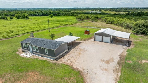 Photo of 14225 W Fm 8, Stephenville, TX 76401 (MLS # 21384285)