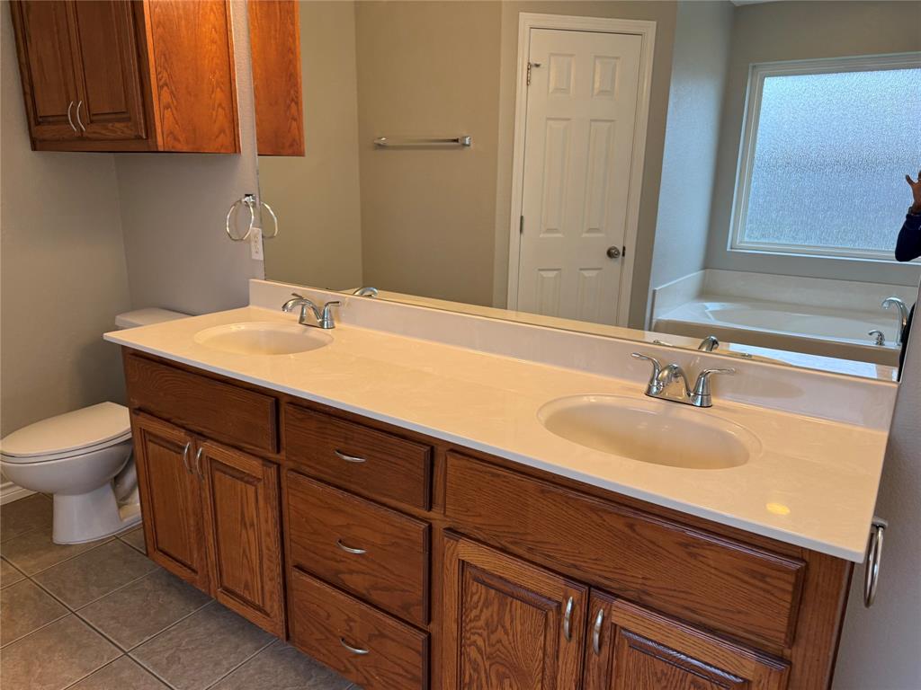 South Lytle Add - Residential Lease