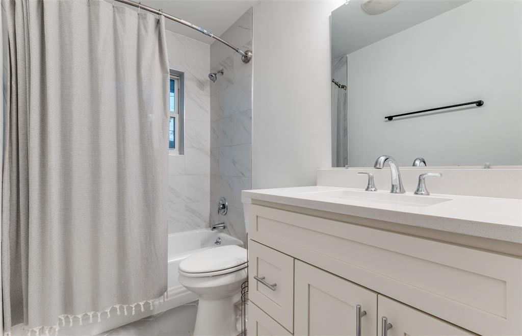 Lochwood Estates - Residential Lease