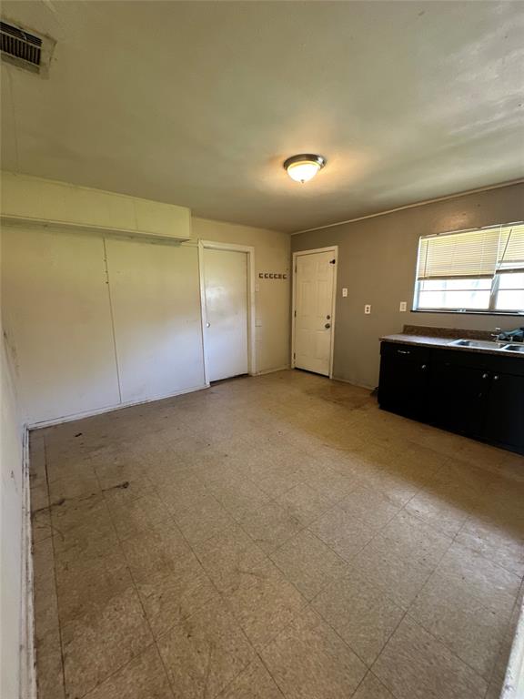 Monica Park 05 - Residential