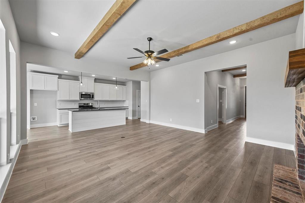 633 Mooney Drive