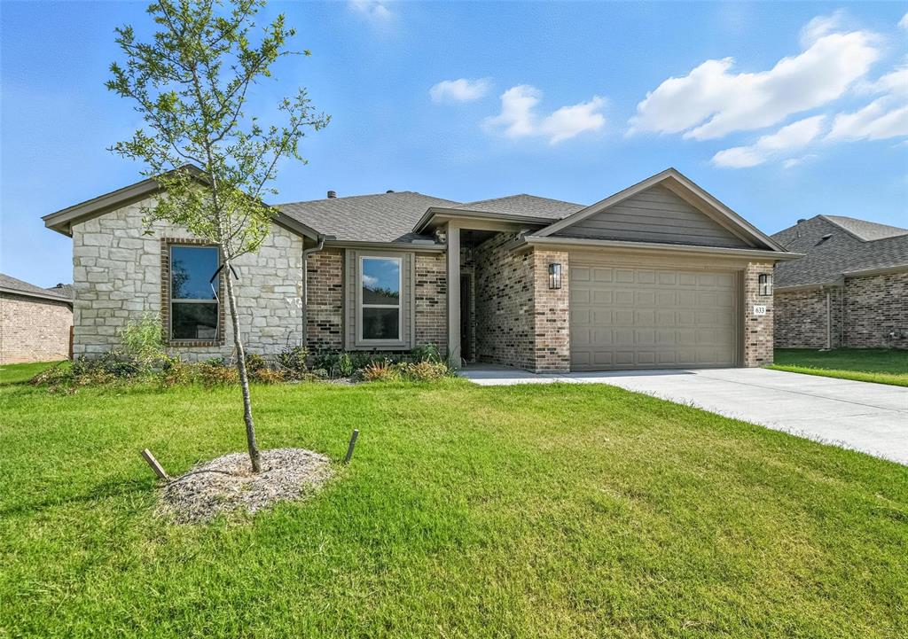 633 Mooney Drive