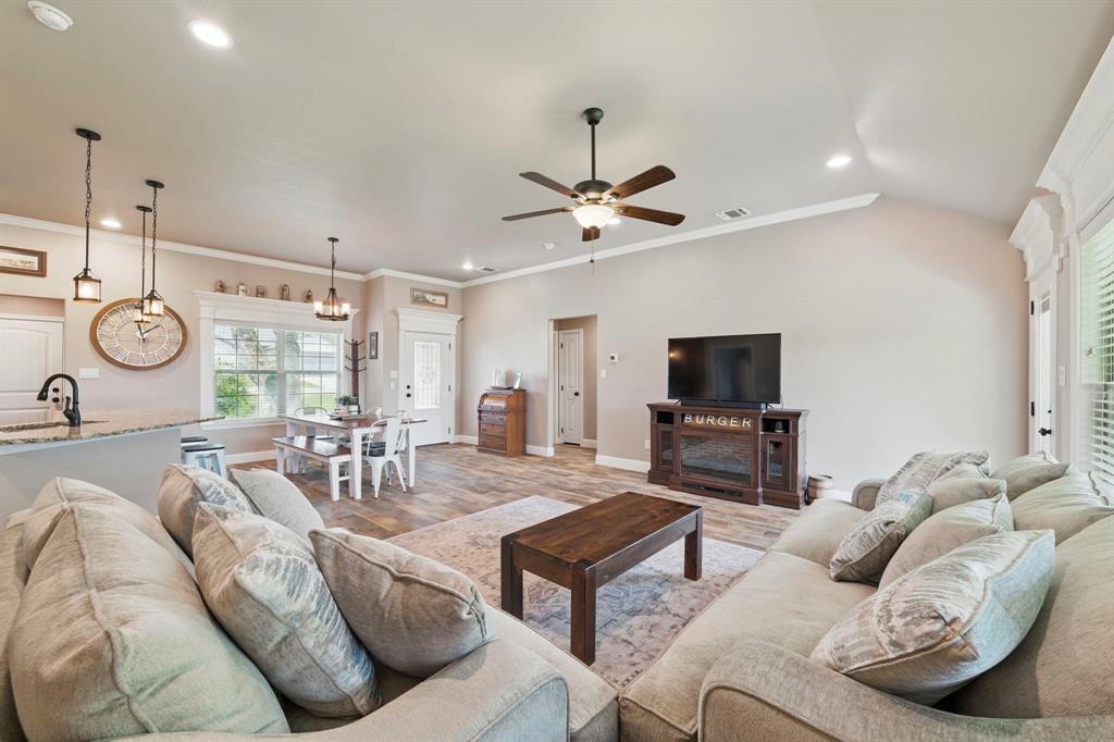 2607 Austin Drive