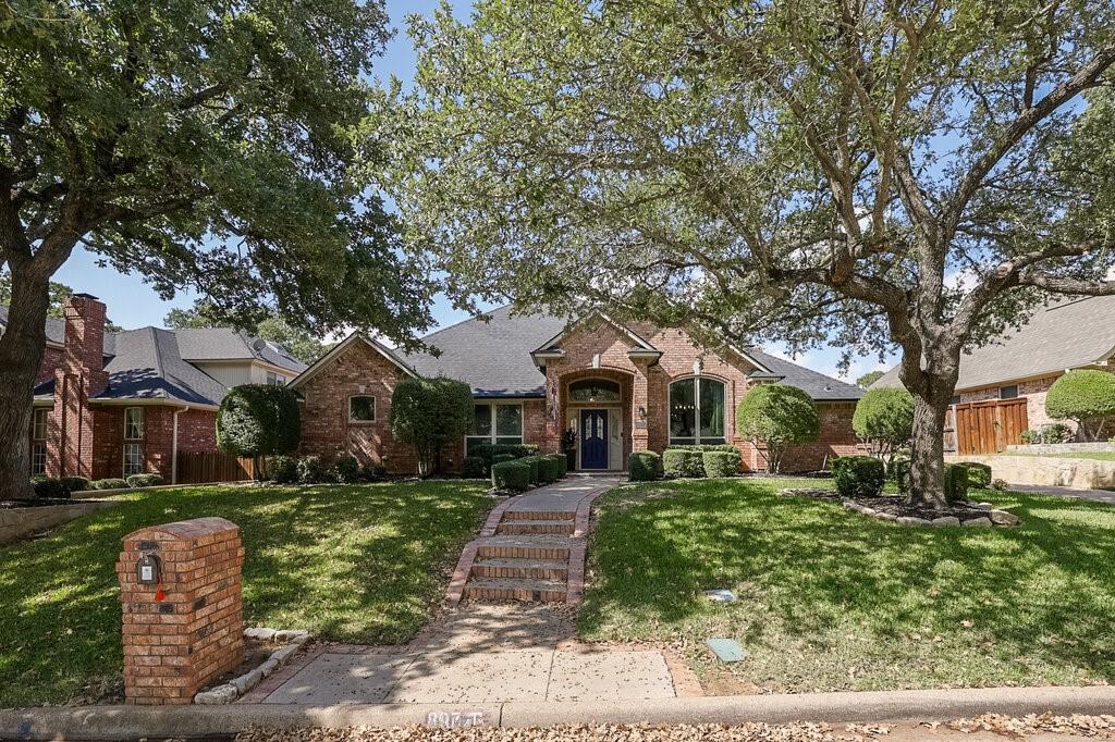 807 Muirfield Drive