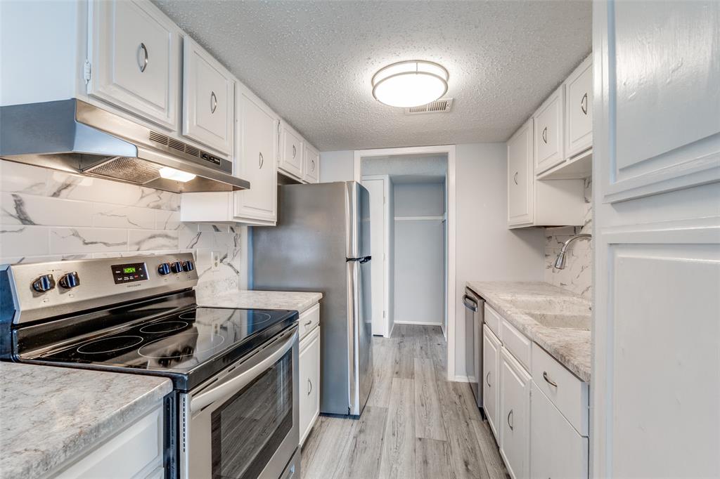 Park Lane Place Twnhms - Residential Lease