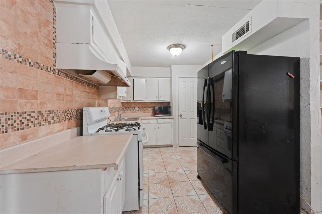 13105 Blossomheath Lane