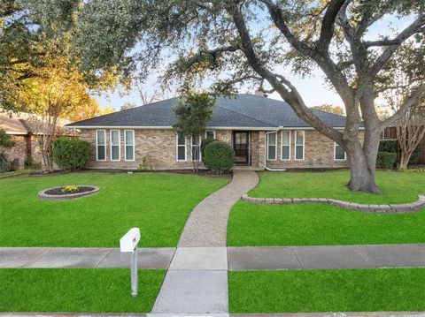 Property photo of 3528 Pinehurst Drive, Plano, TX 75075