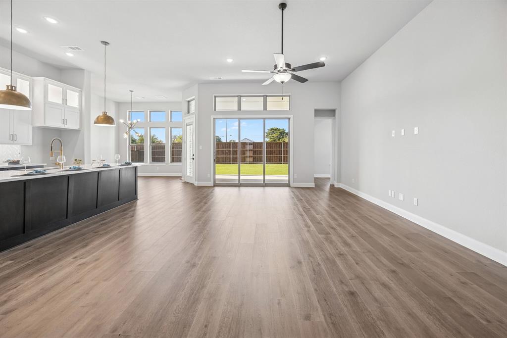 Northshore at Lakewood Village - Residential