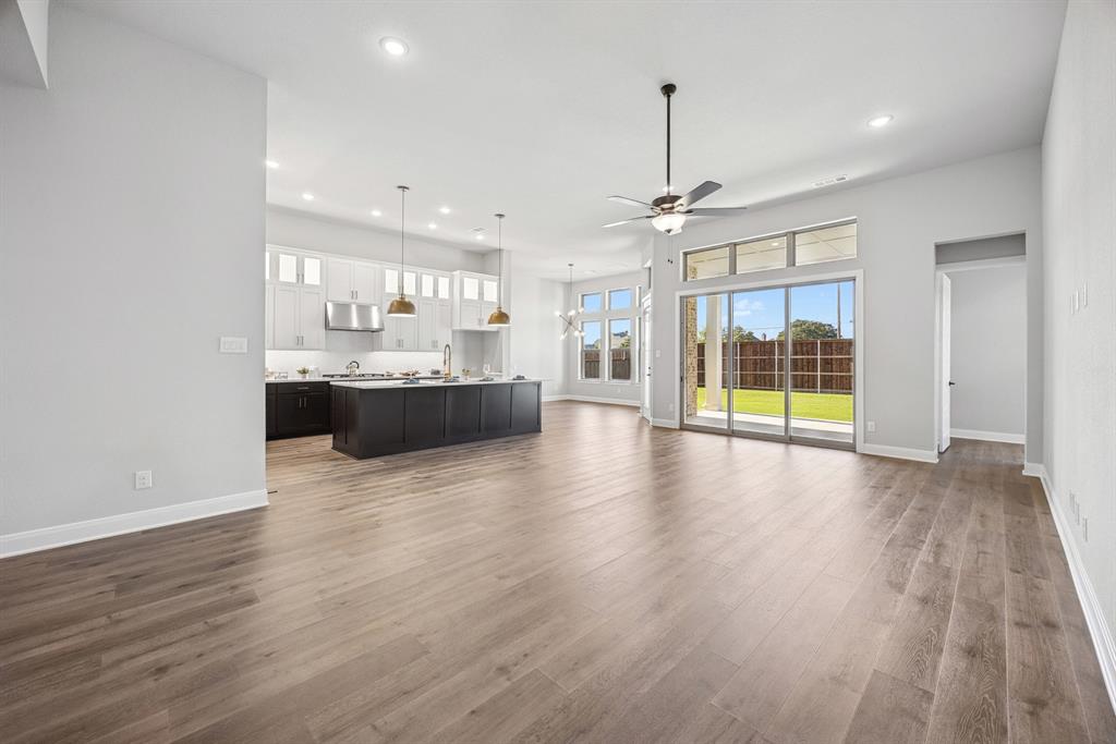 Northshore at Lakewood Village - Residential