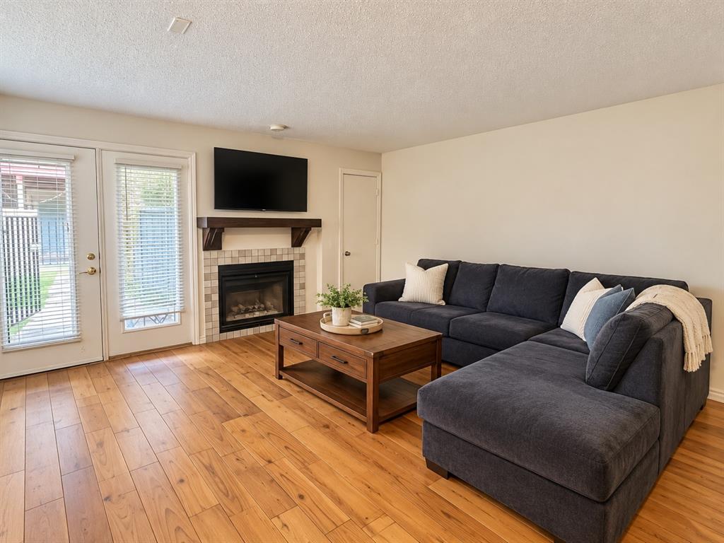 9823 Walnut Street L-114