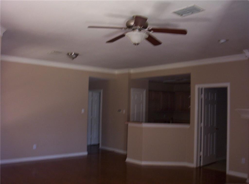 HUNTINGTON CREEK PH 1 - Residential Lease