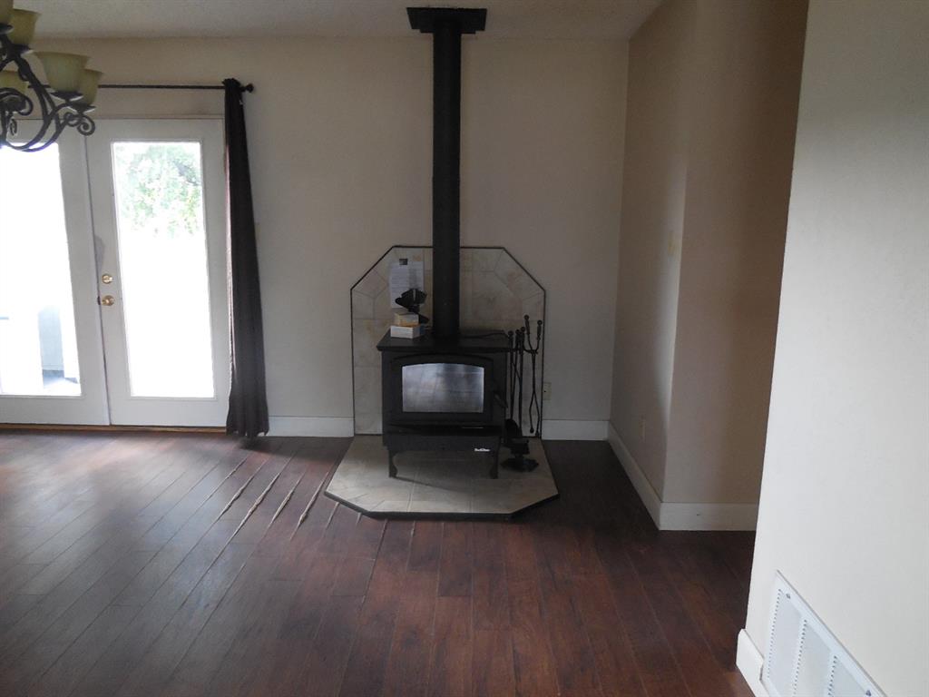 1220 Meadowbrook Street