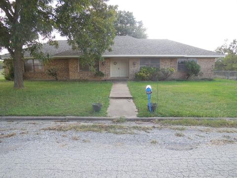 1220 Meadowbrook Street Ranger TX 76470