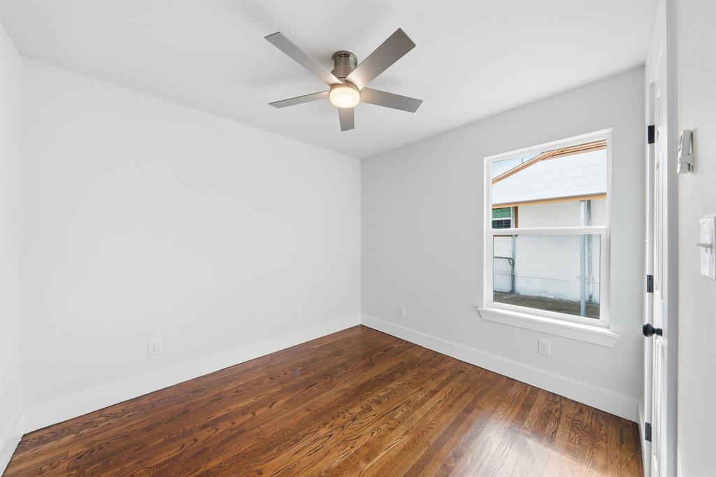 Bluebonnet Lawn - Residential