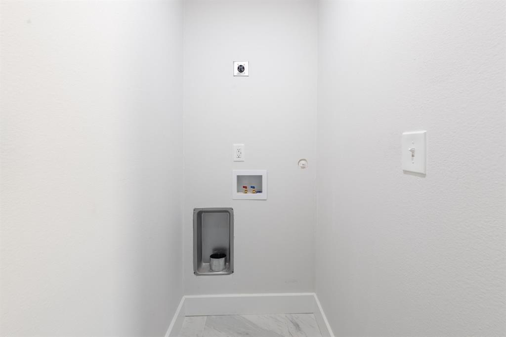 Bluebonnet Lawn - Residential