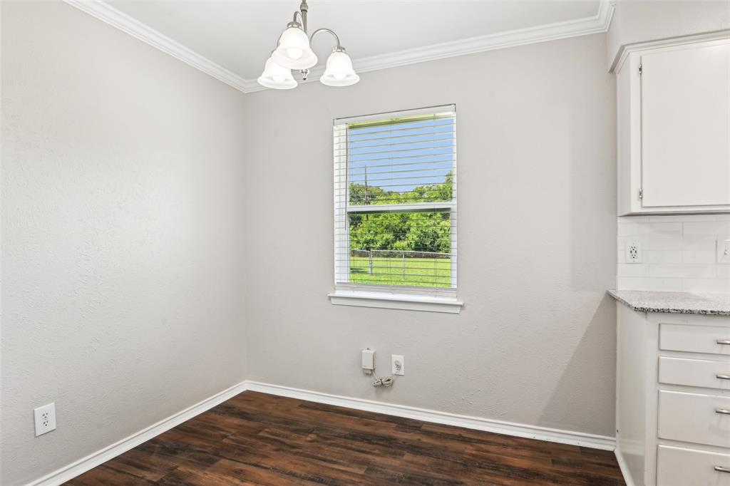 207 Bluebird Circle