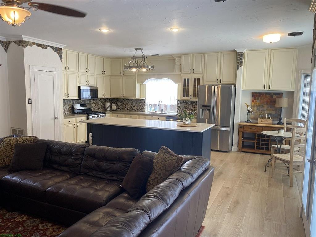 725 Crested Butte Trail