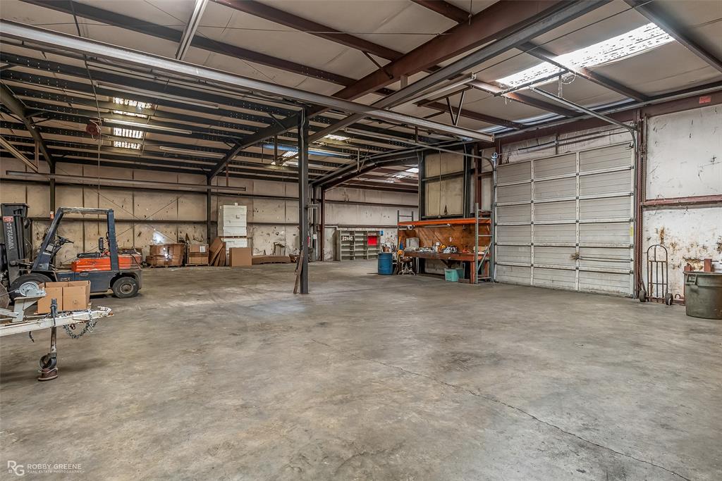 NA - Commercial Sale