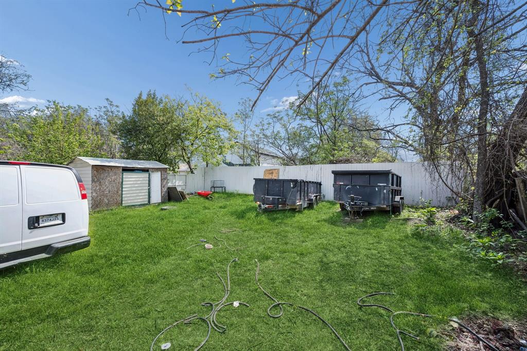 Bohny Gastons - Residential