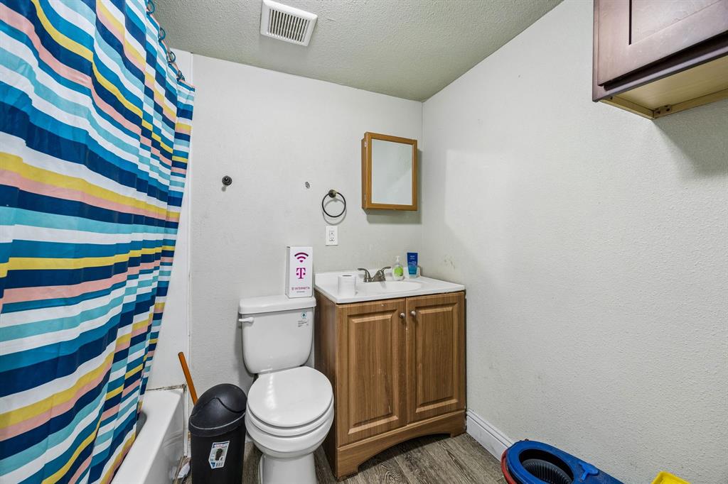 Bohny Gastons - Residential