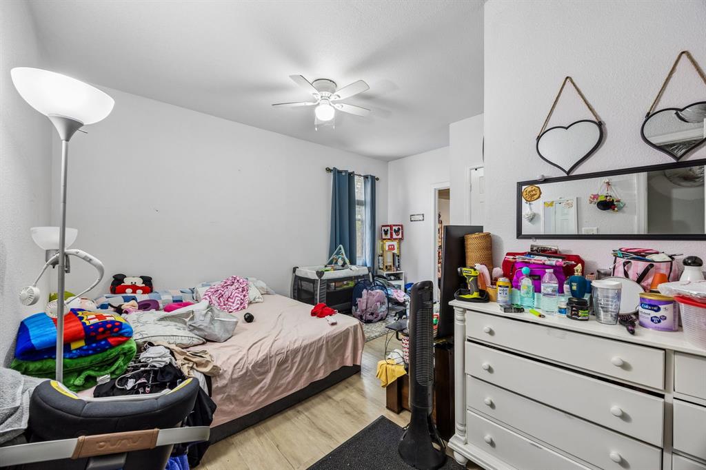 Bohny Gastons - Residential