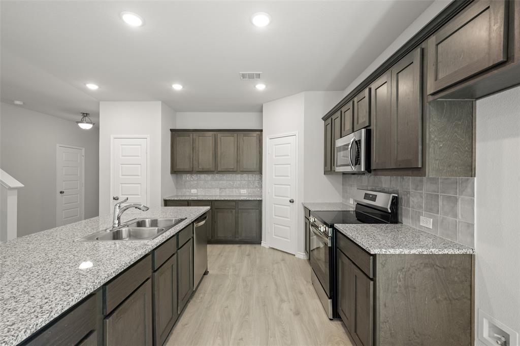 Eagle Cove - Residential Income