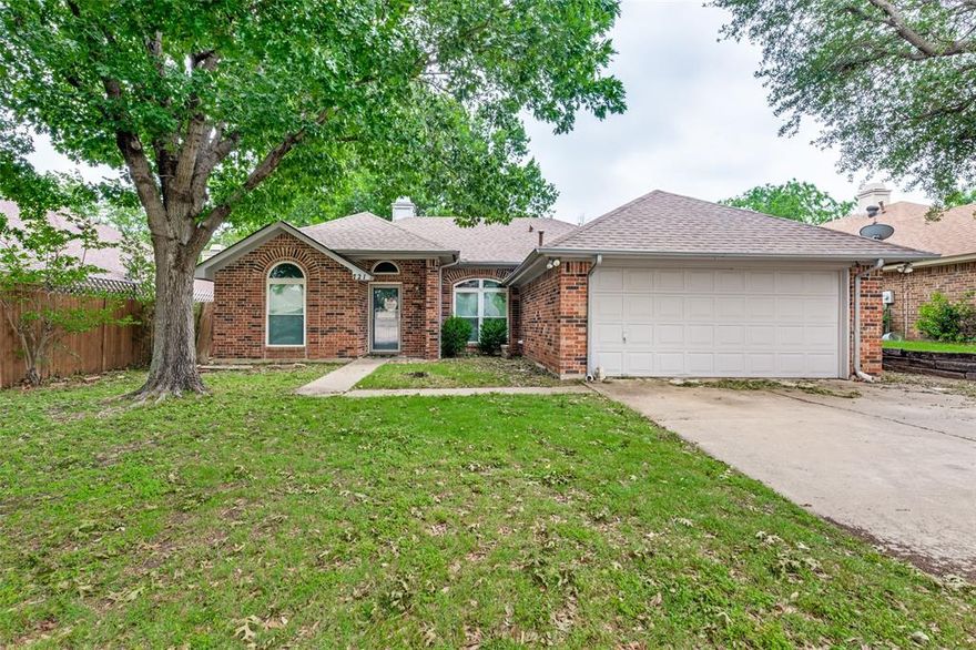 Opportunity is knocking in one of Fort Worth's most accessible west-side communities. Located near White Settlement — a tight-knit area known for small-town comfort, friendly neighbors, and quality parks — this home puts you close to everything without the downtown price tag.
Just minutes from downtown Fort Worth, you get quick access to the city while coming home to a quieter, welcoming neighborhood where most residents own their homes. The half-converted garage adds flexible bonus space ready to be finished to fit your lifestyle — home office, gym, or creative studio. A little TLC goes a long way here, and the upside is built right in. Seller is selling the property AS-IS.
Your foot in the door to homeownership starts here — schedule your showing today.