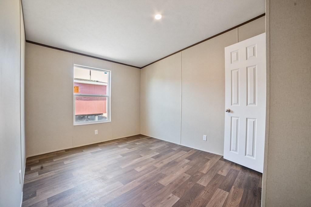 Runaway Bay Unit 5 - Residential