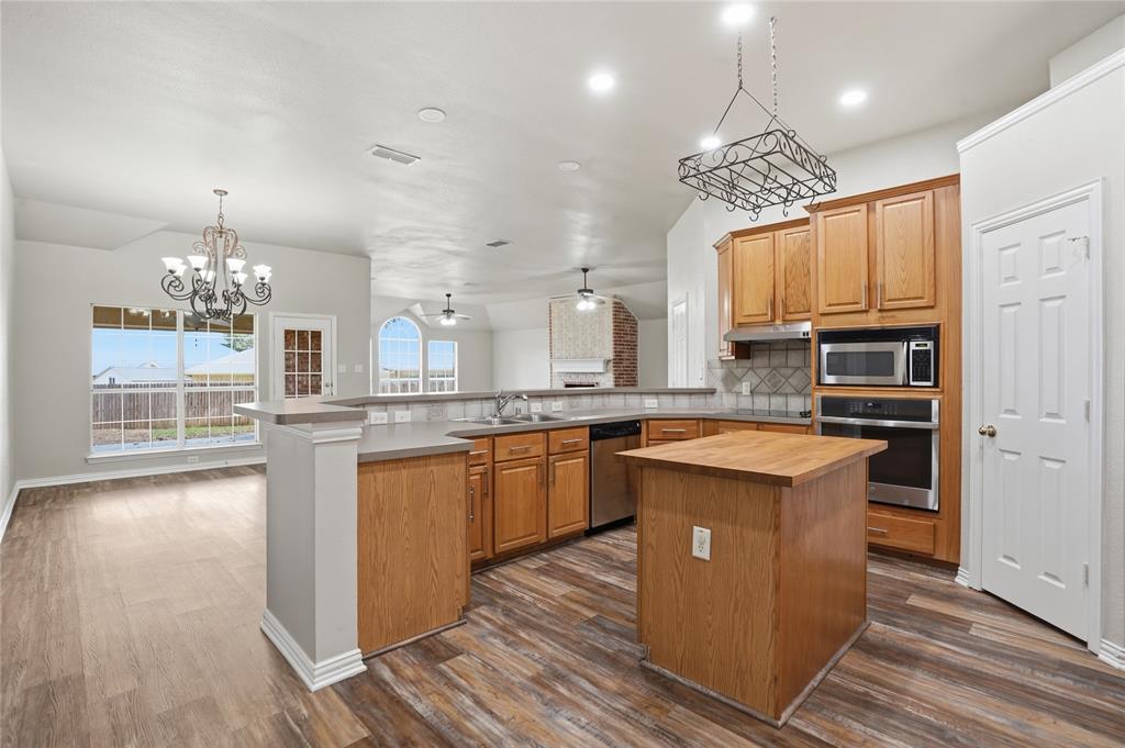 Courts Of Willow Creek Add - Residential