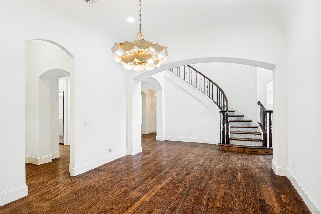 5764 Quebec Lane