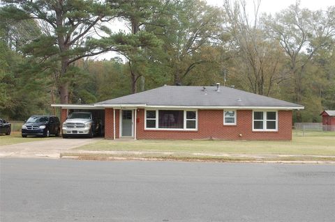 A home in Springhill