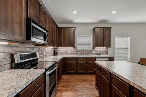Tiny photo for 3302 Sweetwater Way, Sherman, TX 75090 (MLS # 21396266)