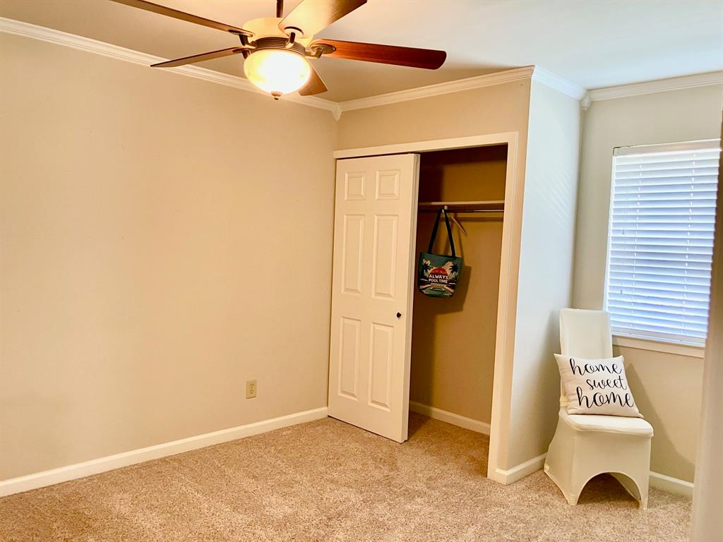 CEDAR Creek Townhomes - Residential