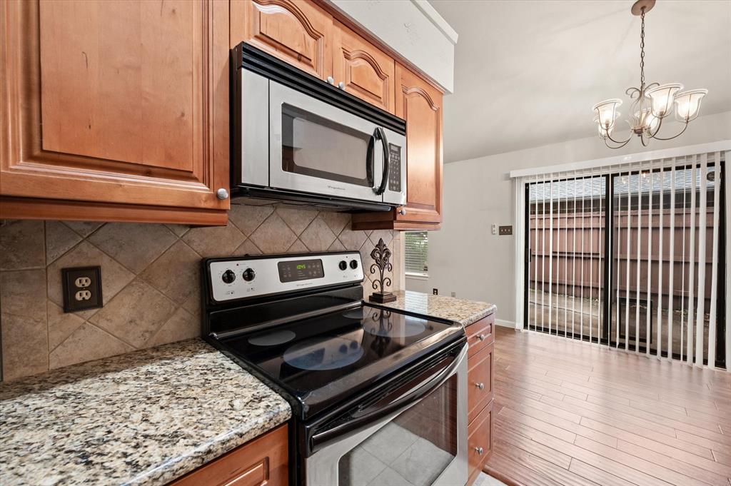 CEDAR Creek Townhomes - Residential