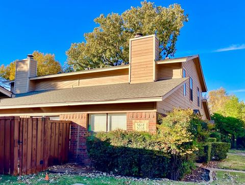 A home in Benbrook