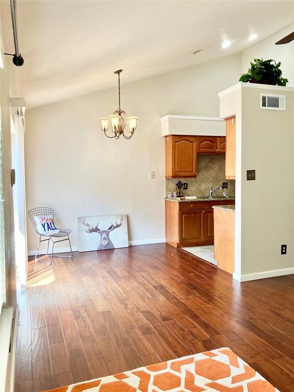 CEDAR Creek Townhomes - Residential