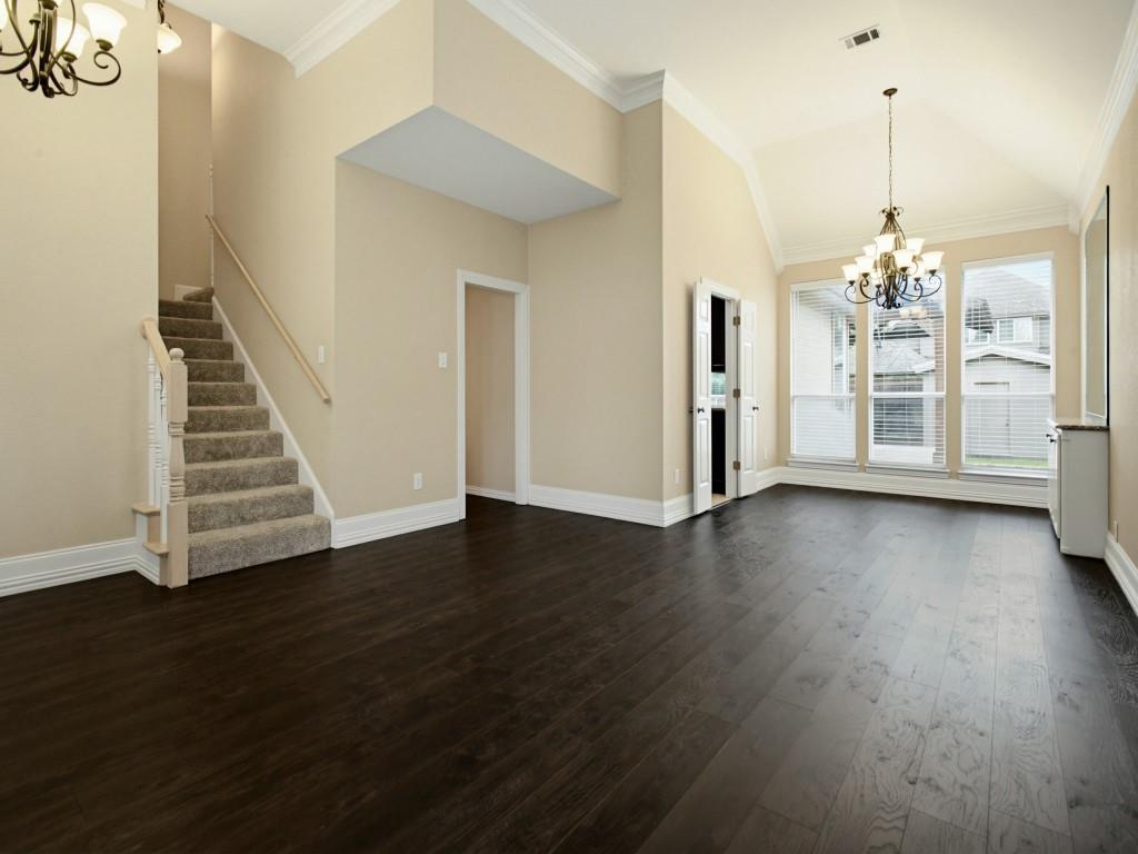2724 Cedar Springs Court